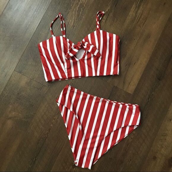 ZAFUL Striped Tied Keyhole Tankini Swimsuit 8 - Picture 1 of 5
